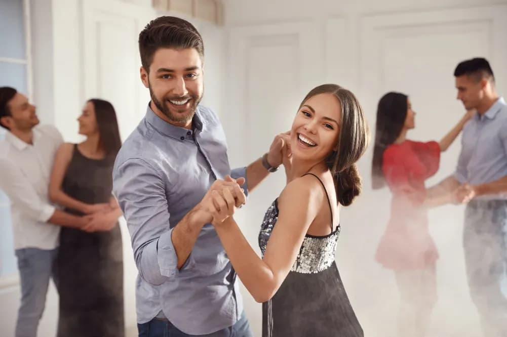 Jak zaprosić dziewczynę na wesele przez Facebooka w sposób wyjątkowy