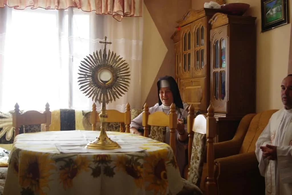 Gość w dom, Bóg w dom - odkryj głębokie znaczenie przysłowia